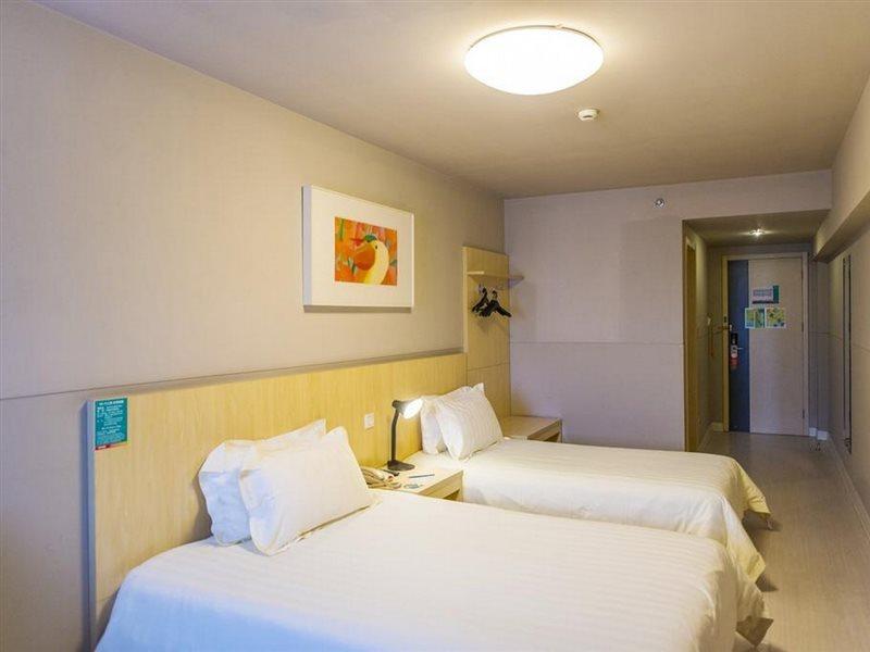 Jingjiang Inn Shanghai Jiading Chengzhong Road Esterno foto