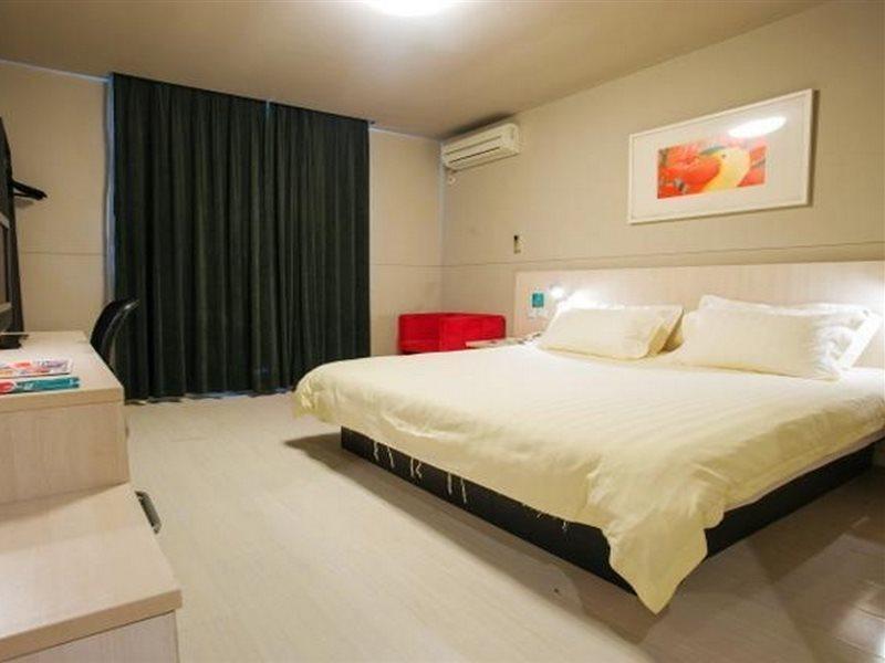 Jingjiang Inn Shanghai Jiading Chengzhong Road Esterno foto