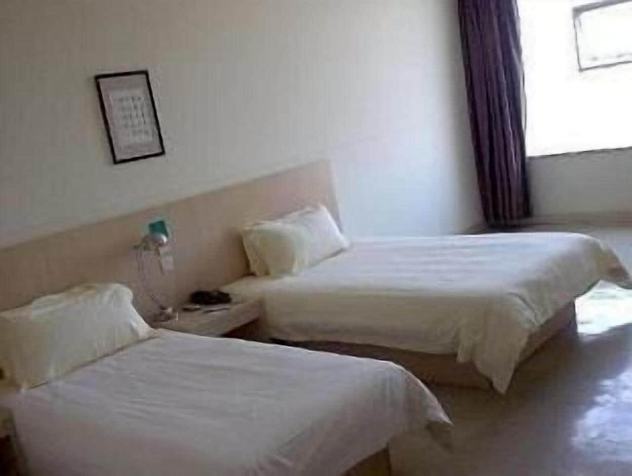 Jingjiang Inn Shanghai Jiading Chengzhong Road Esterno foto