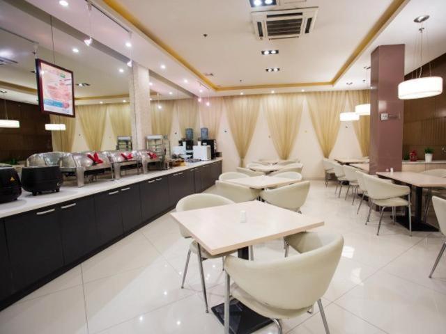 Jingjiang Inn Shanghai Jiading Chengzhong Road Esterno foto