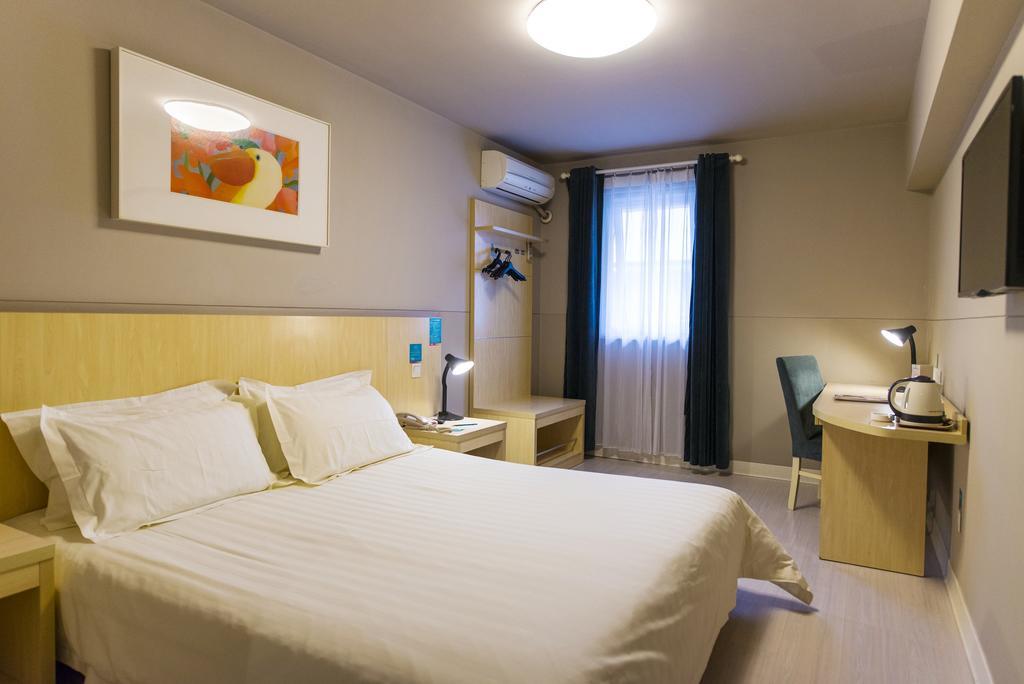 Jingjiang Inn Shanghai Jiading Chengzhong Road Esterno foto
