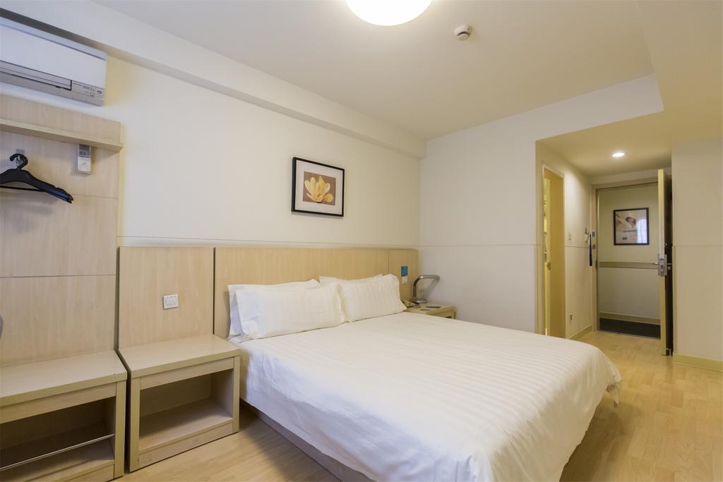 Jingjiang Inn Shanghai Jiading Chengzhong Road Esterno foto