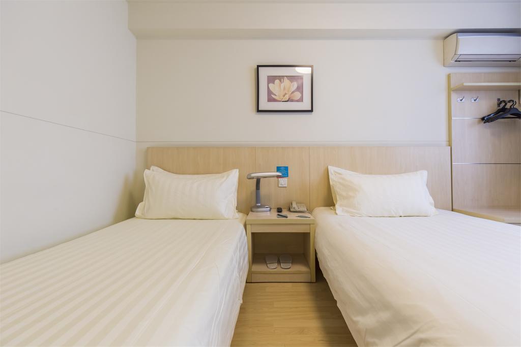 Jingjiang Inn Shanghai Jiading Chengzhong Road Esterno foto