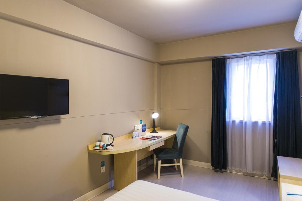 Jingjiang Inn Shanghai Jiading Chengzhong Road Esterno foto