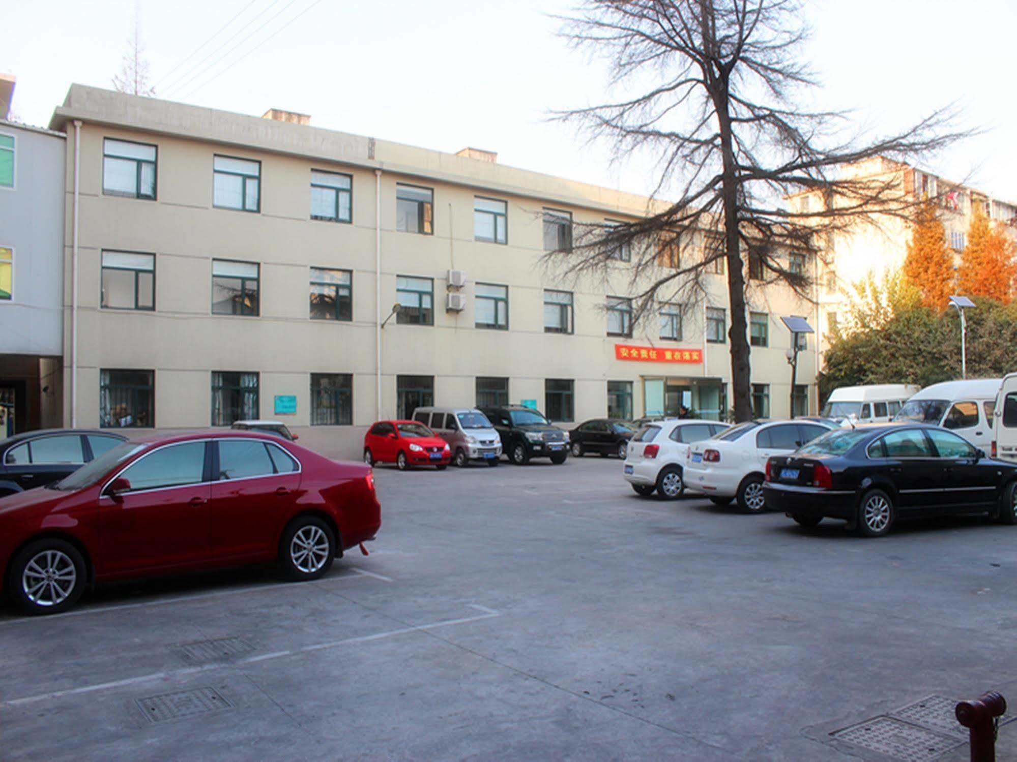 Jingjiang Inn Shanghai Jiading Chengzhong Road Esterno foto